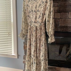 NWOT Carly Jean Los Angeles size small dress.